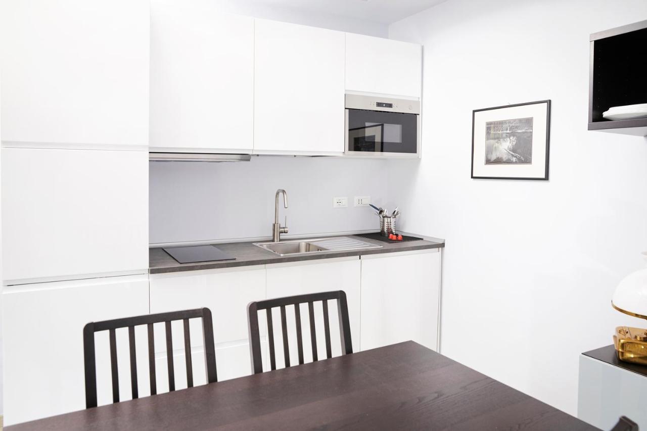 Prestige Boutique Homes - Navigli Milan Bagian luar foto