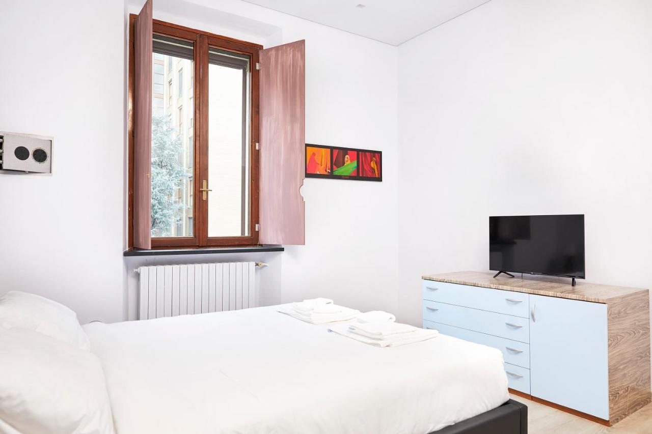 Prestige Boutique Homes - Navigli Milan Bagian luar foto