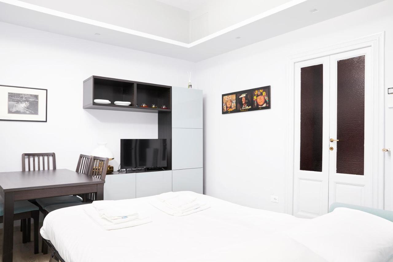 Prestige Boutique Homes - Navigli Milan Bagian luar foto