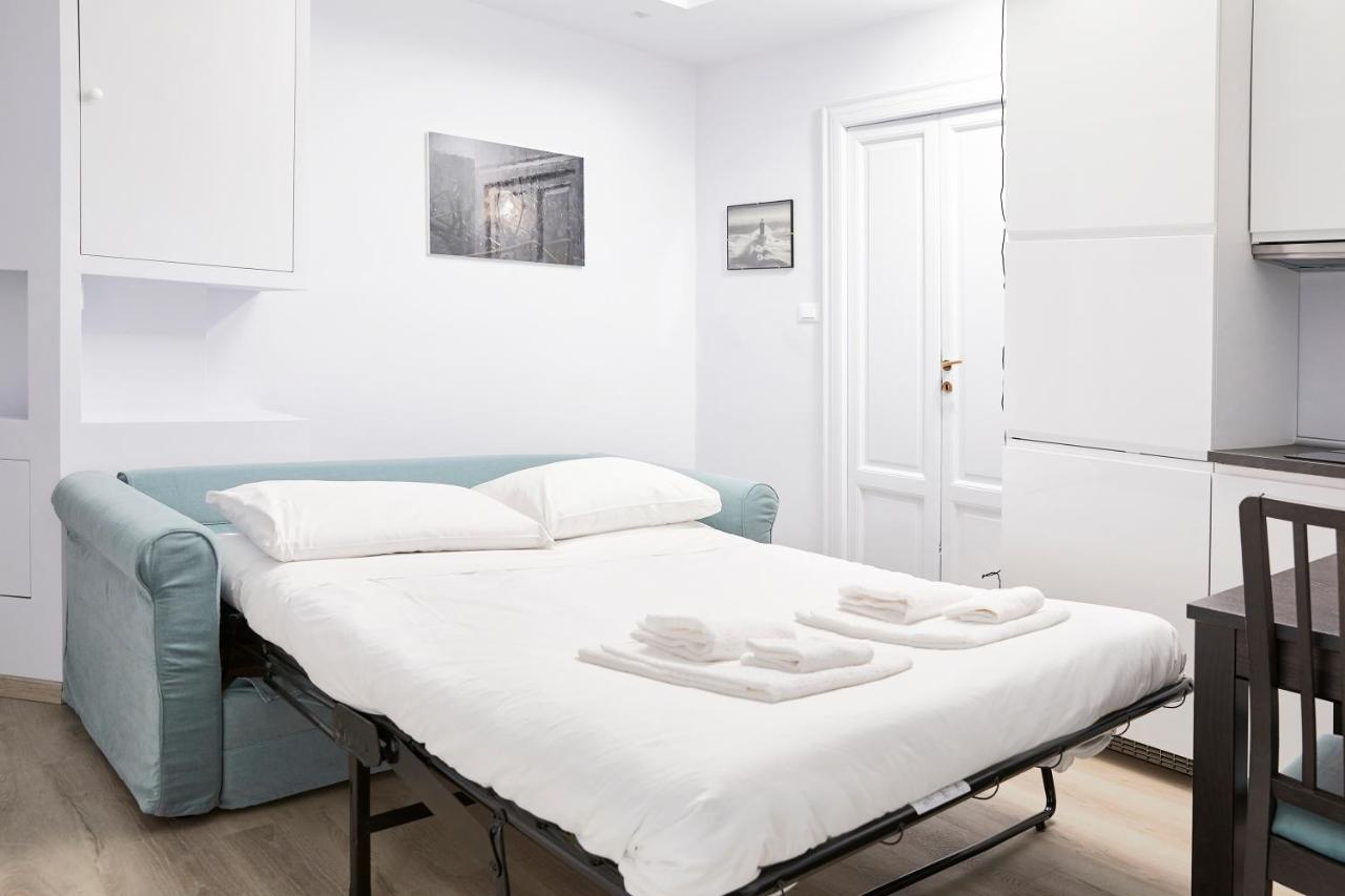 Prestige Boutique Homes - Navigli Milan Bagian luar foto